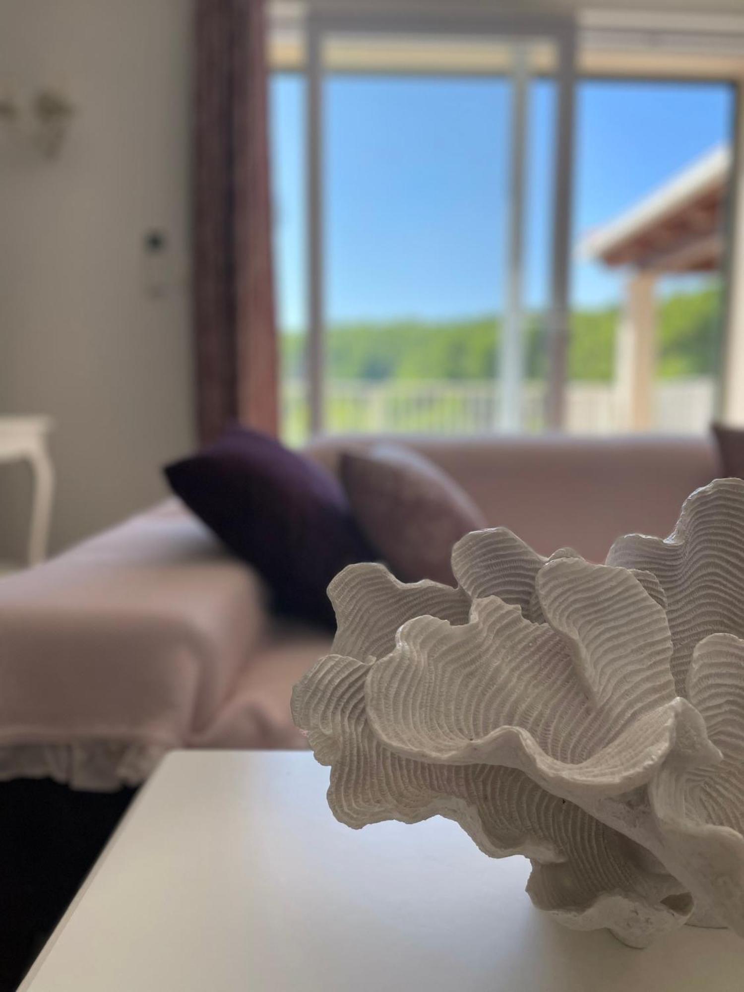 Luxury Villa Kate - In Lucice Bay With Turquoise Sea, Amazing Seaviews, And Heated Pool Милна Екстериор снимка