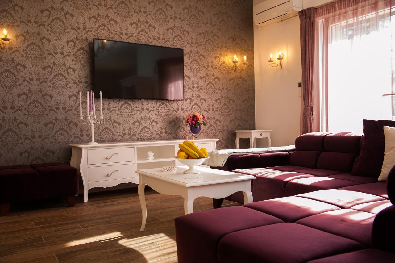 Luxury Villa Kate - In Lucice Bay With Turquoise Sea, Amazing Seaviews, And Heated Pool Милна Екстериор снимка